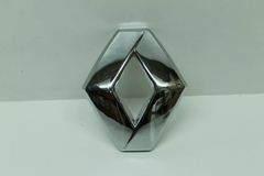 Used Renault Captur 2013-2018 Upper Grille Emblem| Melbourne and Sydney