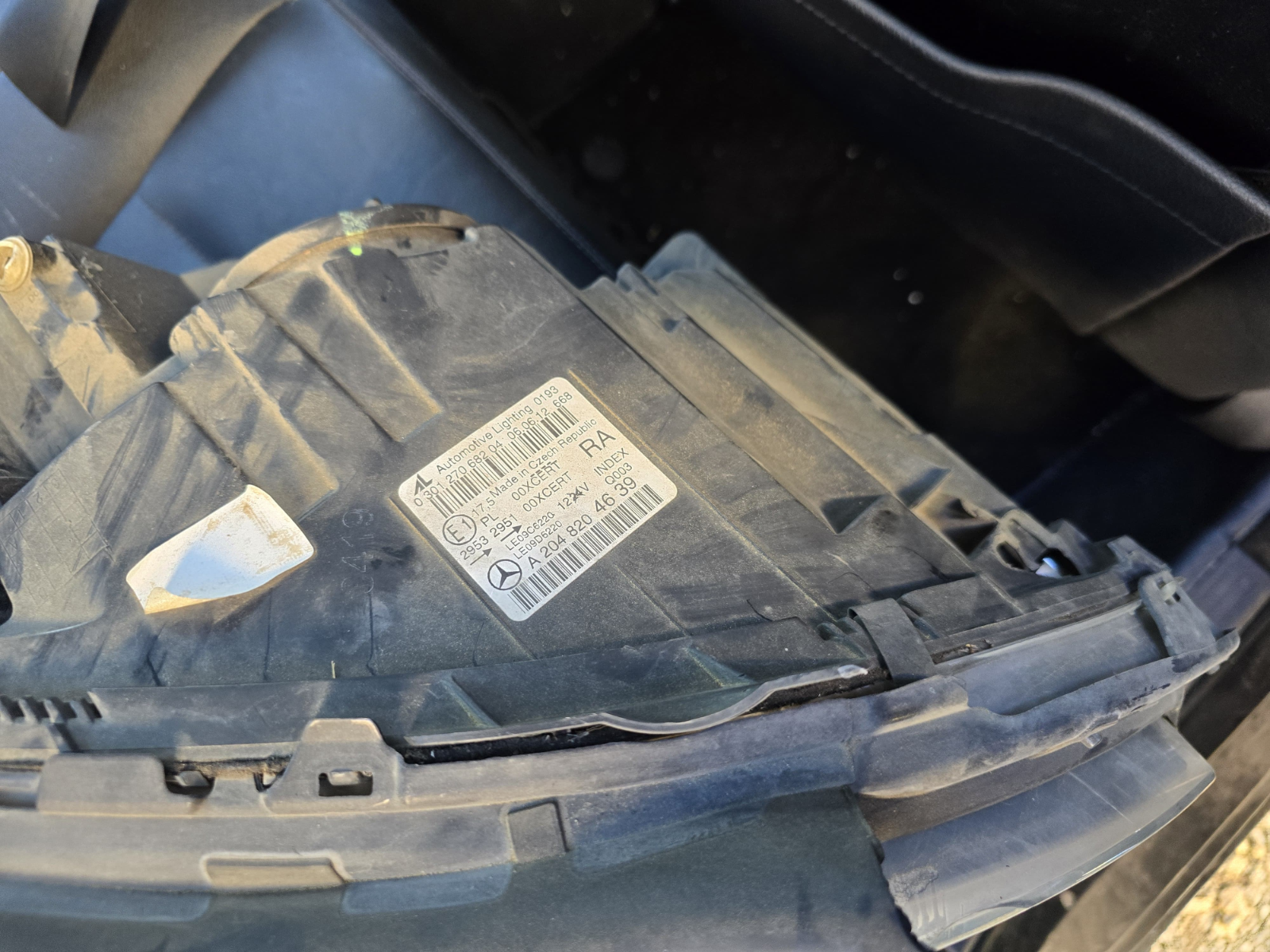 Used Mercedes Benz C250 2011-2013 Headlight Right| Melbourne and Sydney