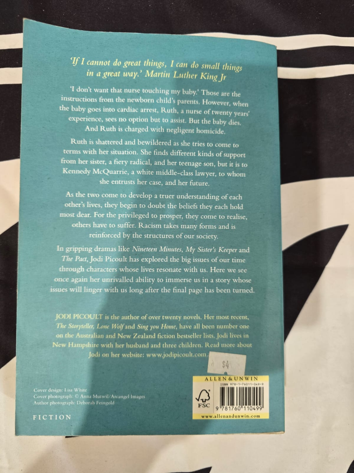 Small Great Things by Jodi Picoult (Paperback, 2016)| Melbourne and Sydney