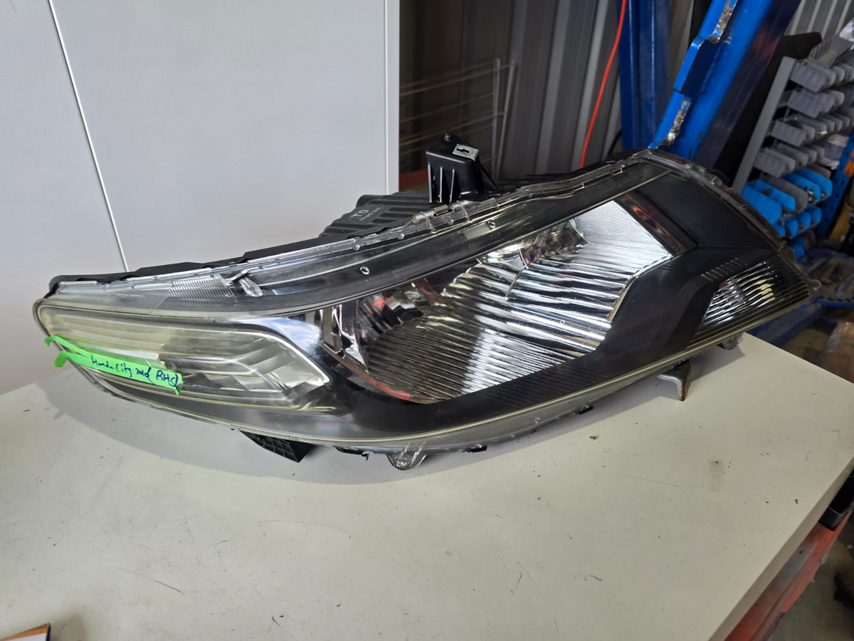 Used Honda City 2010 Head Light Lamp Right Hand Side| Melbourne and Sydney