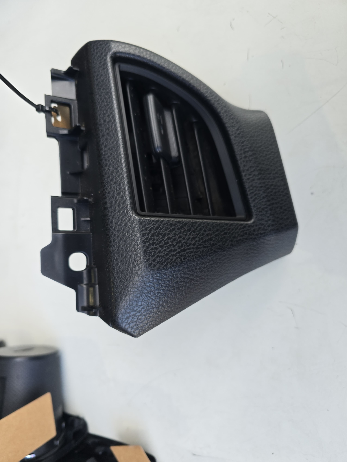 2013-2016 Toyota Corolla Sedan OEM Air Vent| Melbourne and Sydney