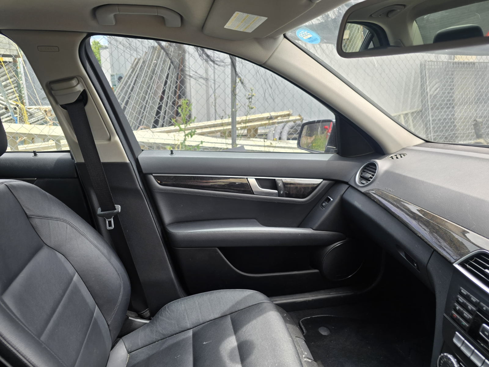 Used Mercedes Benz C250 2011-2013 Center Roof Console| Melbourne and Sydney