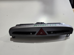 PEUGEOT 308 HAZARD WARNING LIGHT SWITCH 9659417477| Melbourne and Sydney