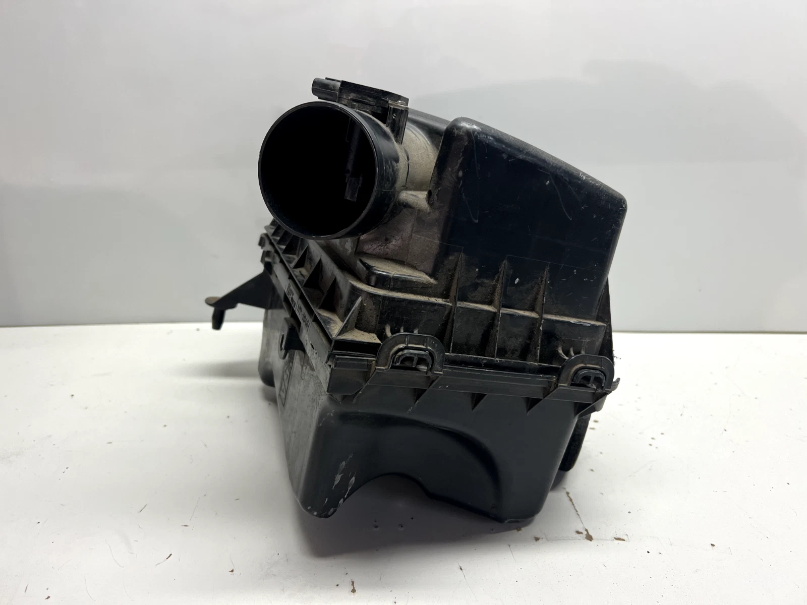 Used OEM MAF Sensor & Intake Cleaner Box – Toyota Camry 2012–2017 2.5L (22204‑0V010)| Melbourne and Sydney