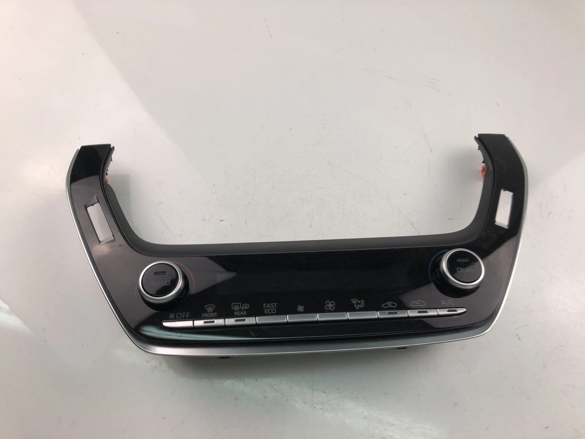 Q1051 TOYOTA Corolla Hatchback Climate Control Unit 55900-02E10| Melbourne and Sydney