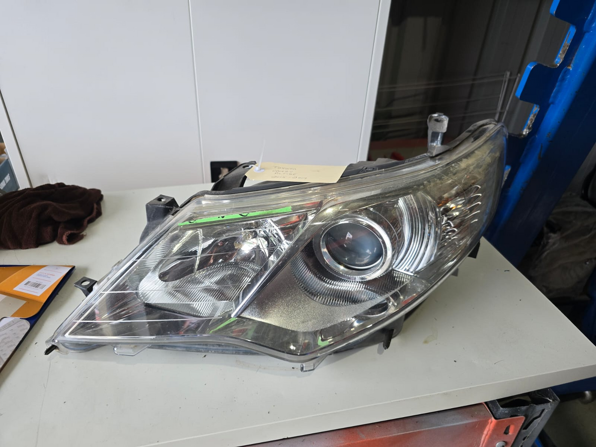 Used Toyota Camry Altise 2015-2017 Head Light Lamp Left Hand Side| Melbourne and Sydney