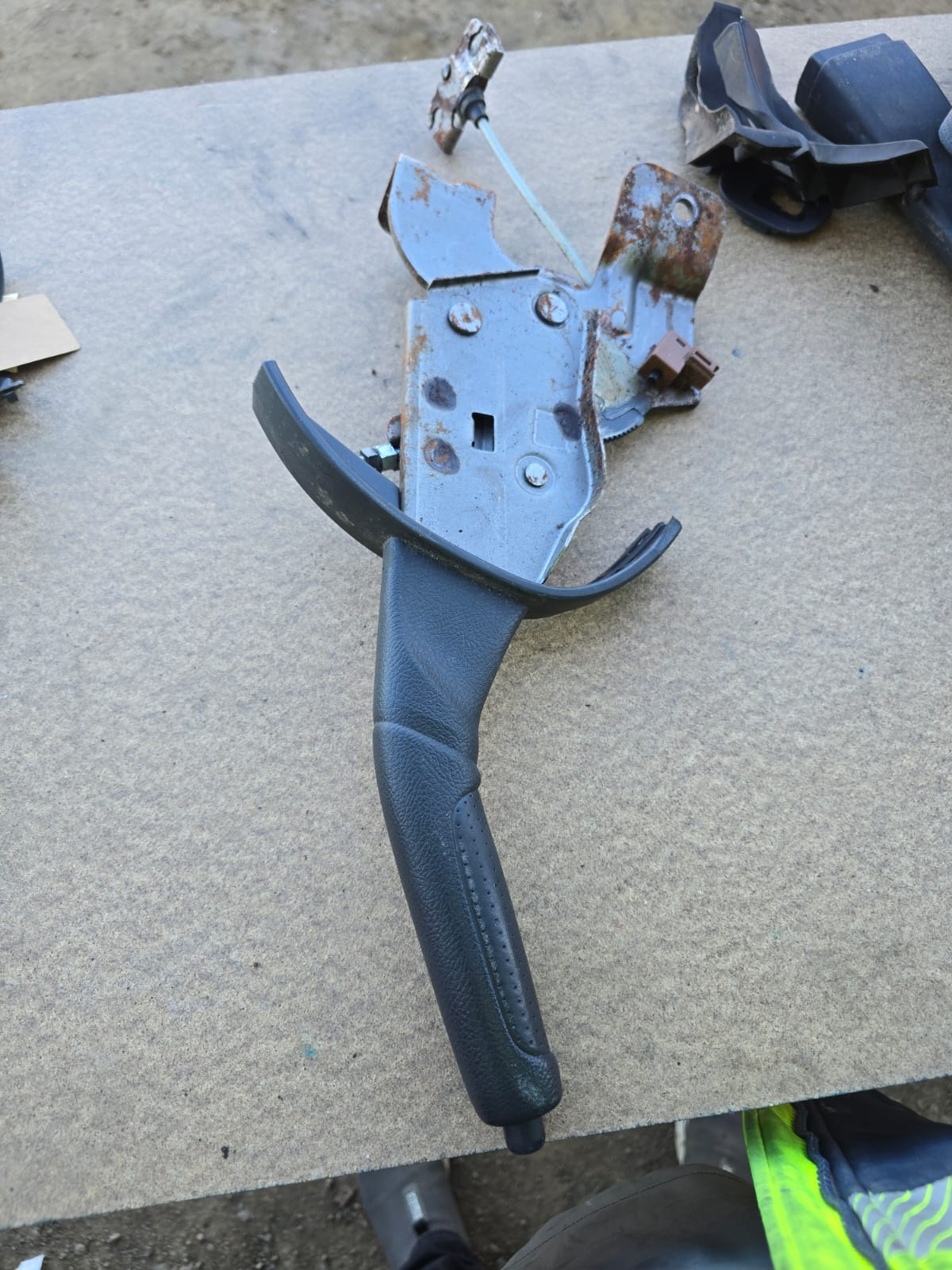 Toyota Camry 2006-2011 OEM Brake Lever| Melbourne and Sydney