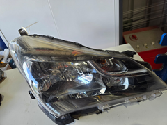 Used Toyota Yaris Hatchback 2015-2017 Head Light Lamp Right Hand Side| Melbourne and Sydney