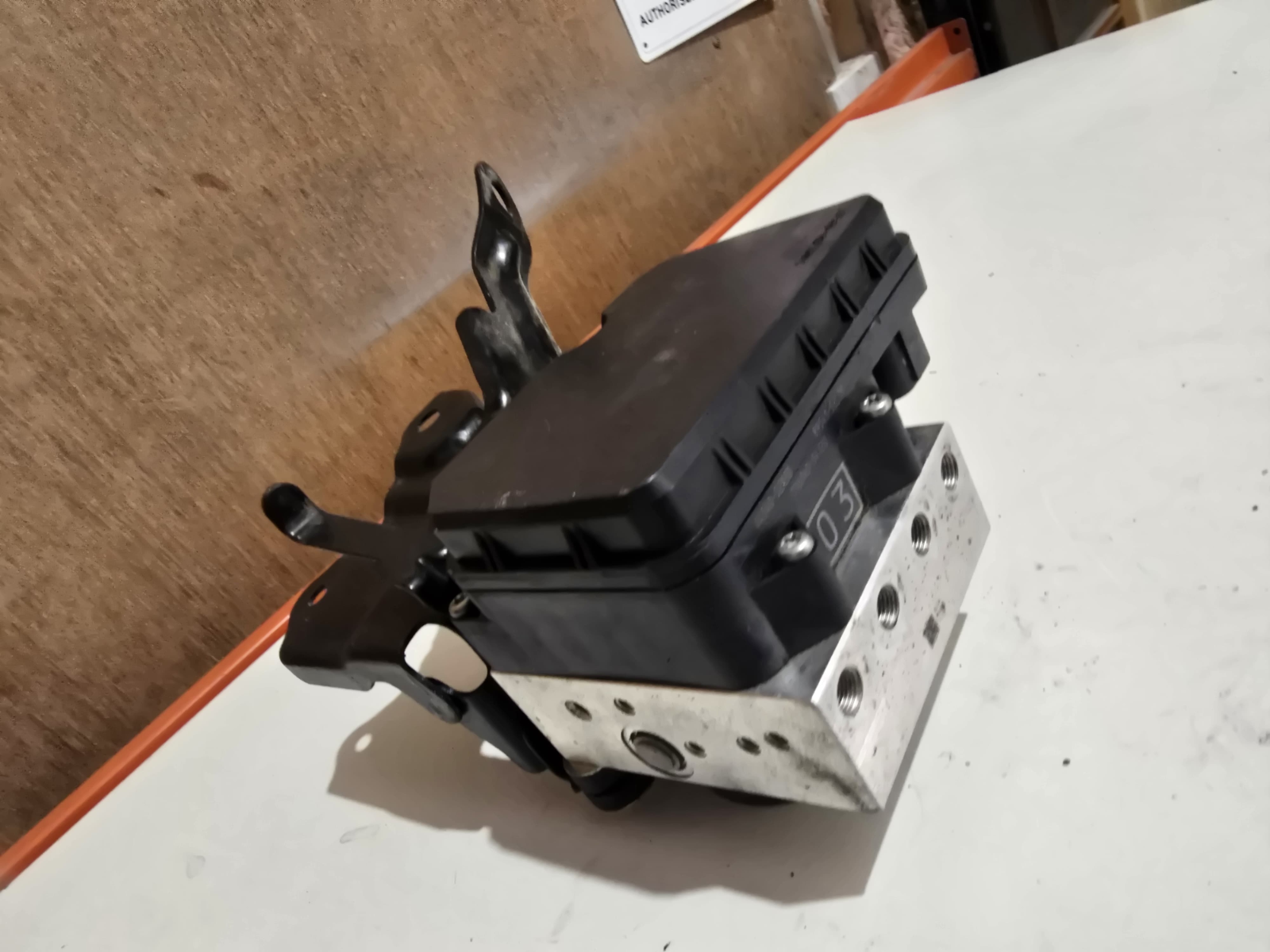 OEM TOYOTA YARIS 2019 - ABS Module/Pump/CONTROL UNIT - 44540-52A30, 89541-52L| Melbourne and Sydney