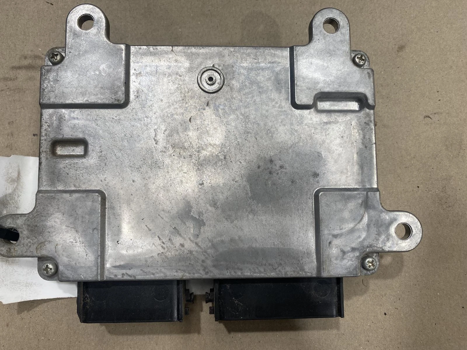 Mitsubishi Outlander Engine ECU ZG 2009-11 1860A968| Melbourne and Sydney