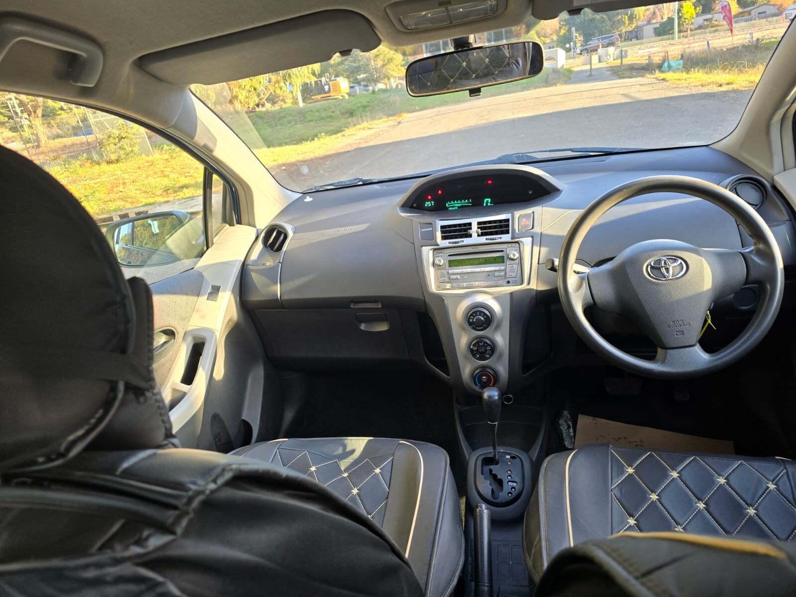 Toyota Yaris Hatchback Odometer 134251 KM| Melbourne and Sydney