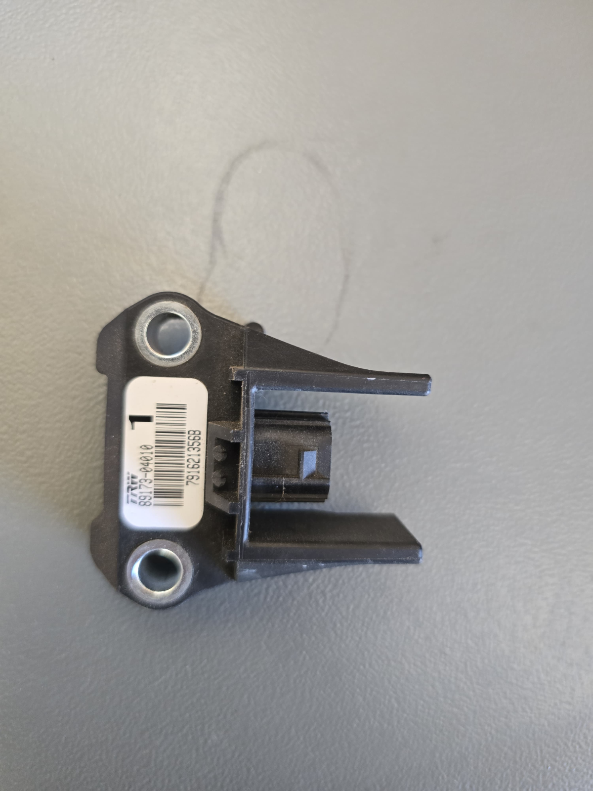Geniune Lexus IS250 2007 Front Sensor 8917304010| Melbourne and Sydney