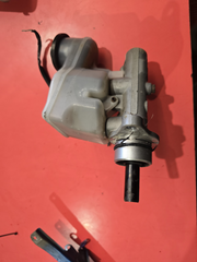 Used OEM Brake Master Cylinder for Toyota Echo NCP10 (1999–2005) – Melbourne & Sydney| Melbourne and Sydney
