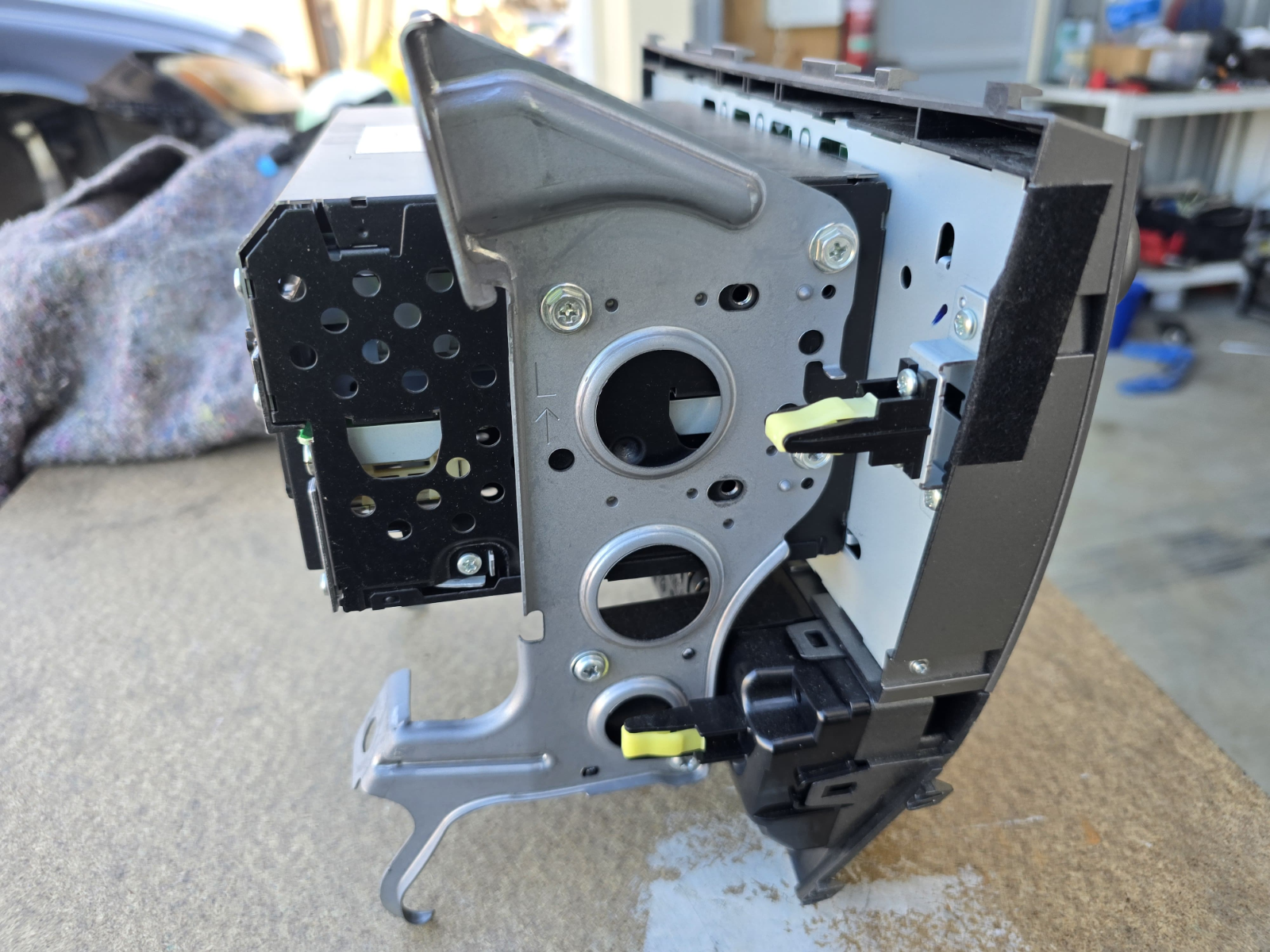 Stereo/Head Unit For 2006-2009 Toyota Camry ACV40 Radio/CD Player PN 86120-06270| Melbourne and Sydney