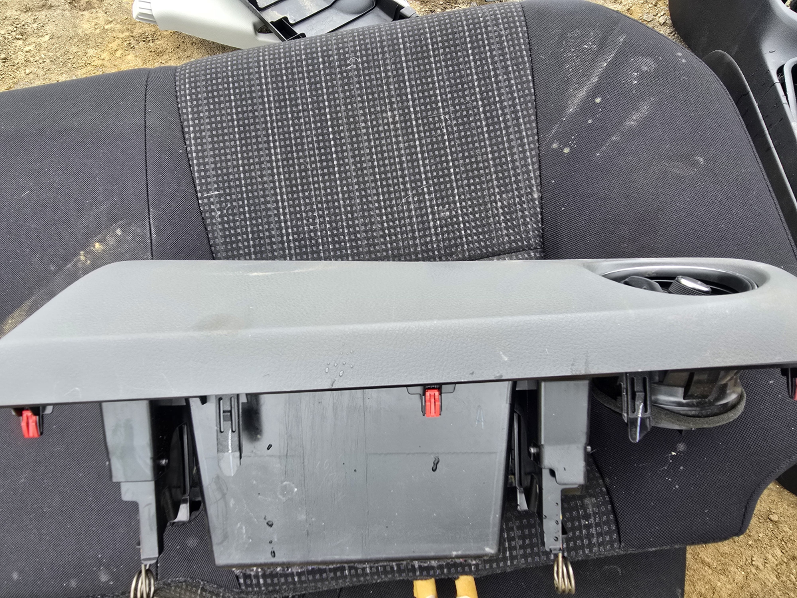 OEM TOYOTA YARIS HATCHBACK 2012-2014 AC VENT DASHBOARD TRIM| Melbourne and Sydney