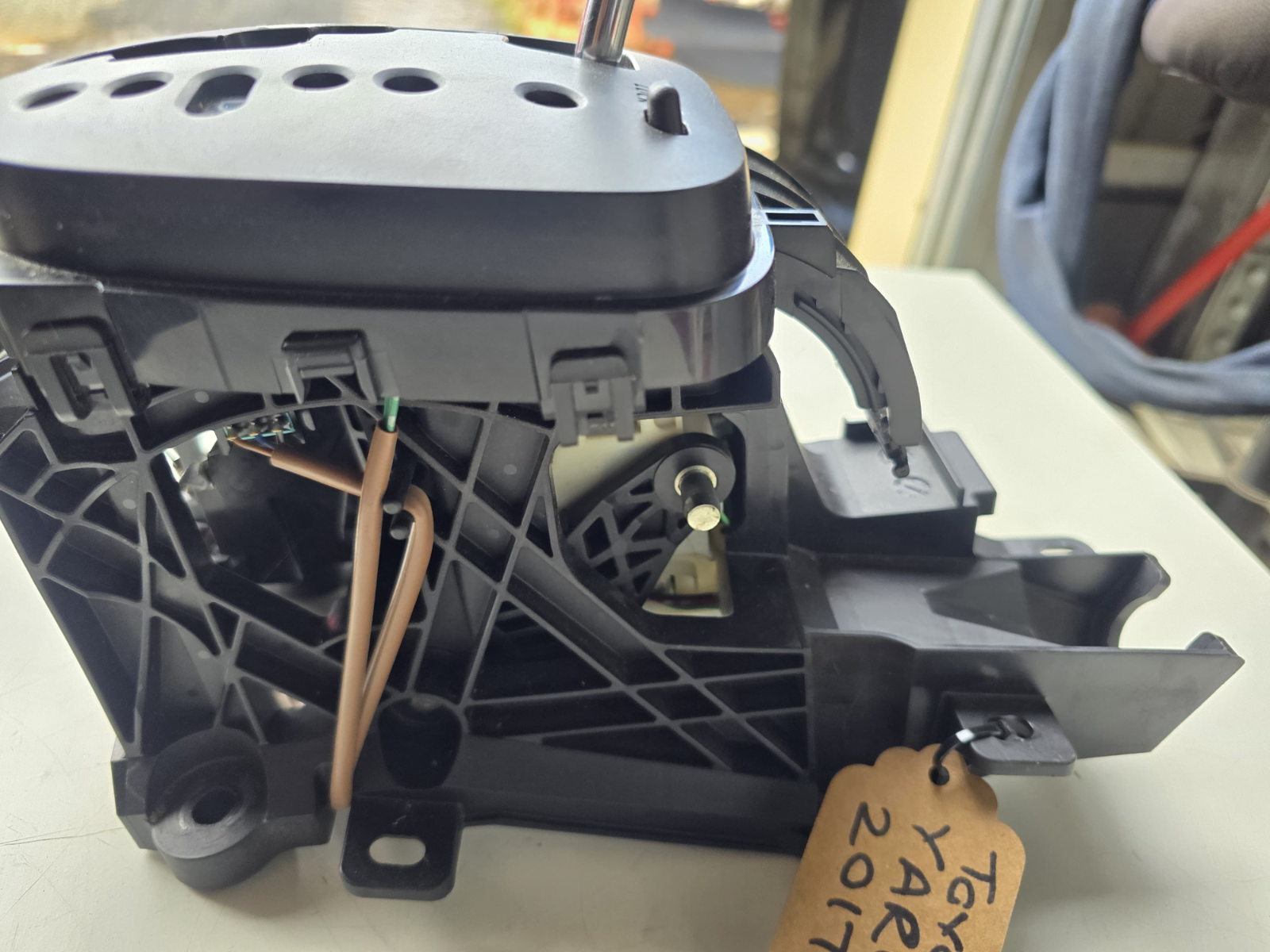 Toyota Yaris Hatch 2017 Automatic Transmission Shifter Assembly| Melbourne and Sydney