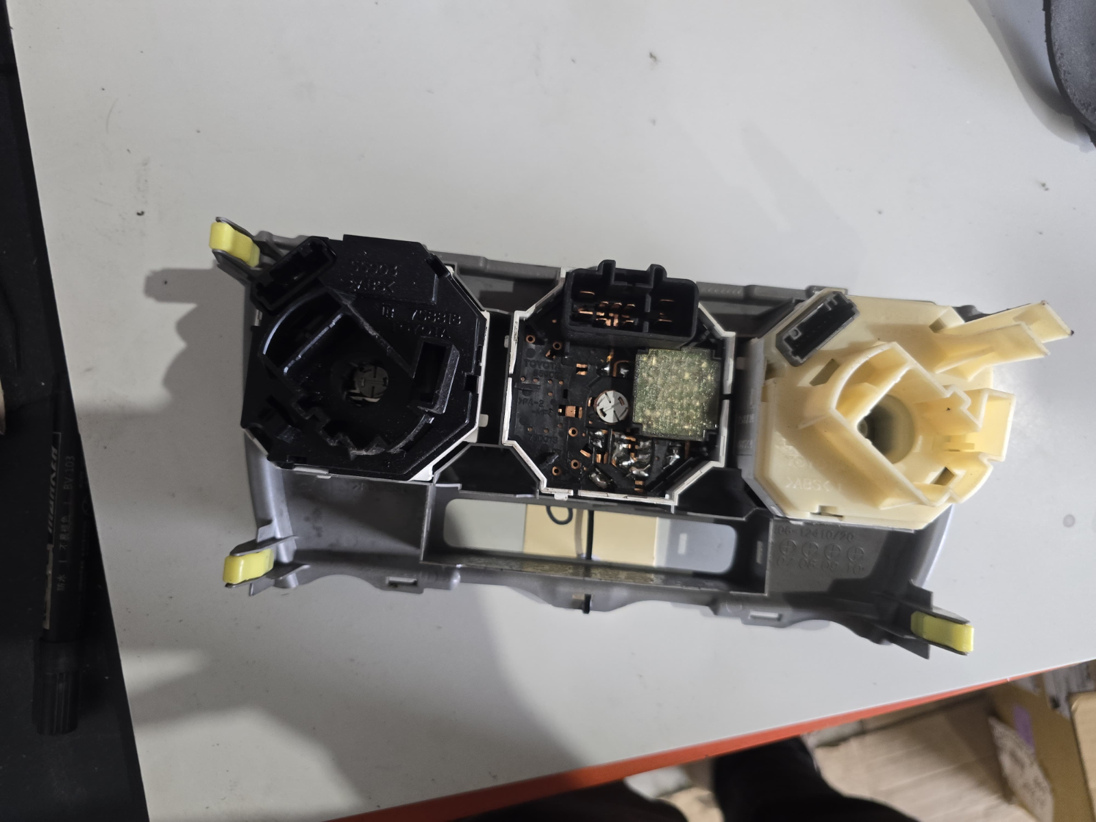 OEM TOYOTA COROLLA 2007 AC HEATER CLIMATE CONTROL SWITCH| Melbourne and Sydney