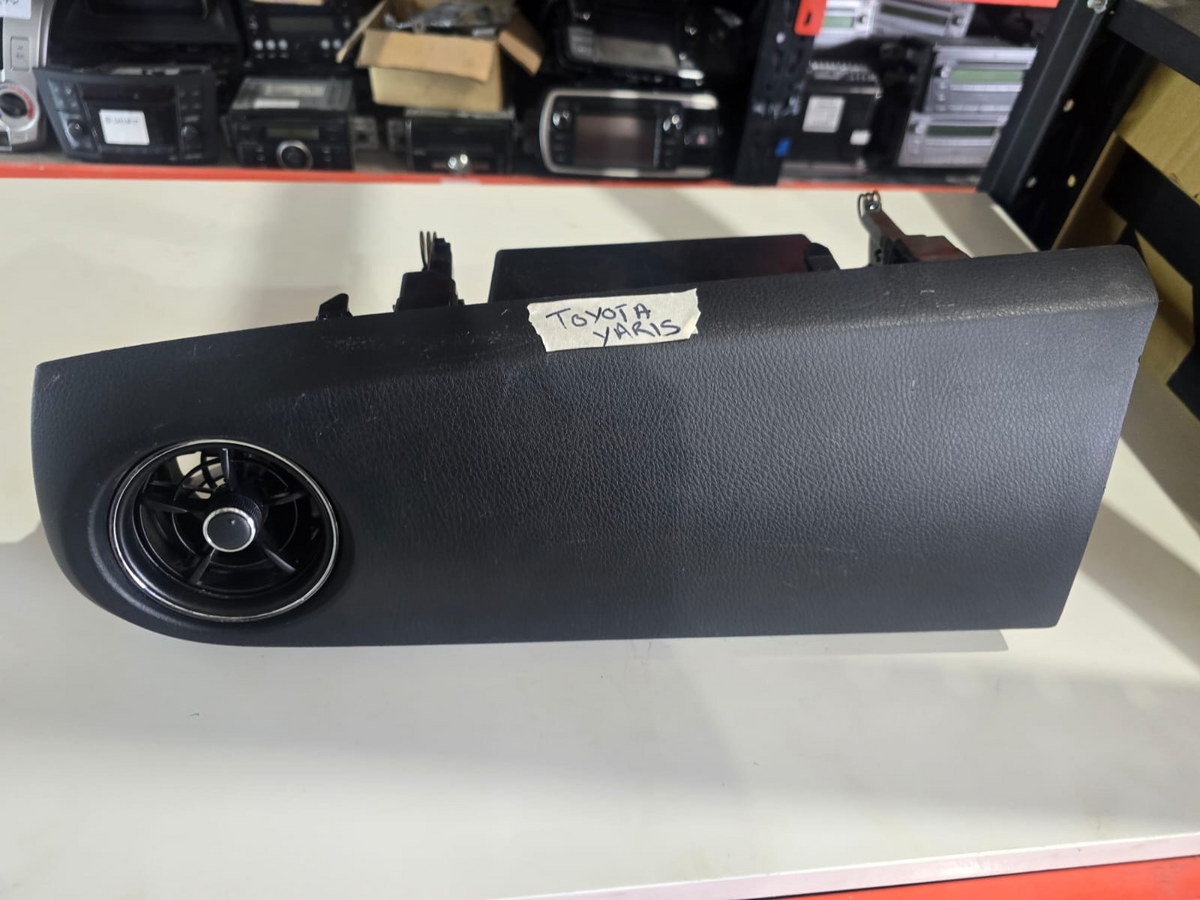 Used Toyota Yaris 2012-2014 Ac Vent Outlet 5504152150B0| Melbourne and Sydney