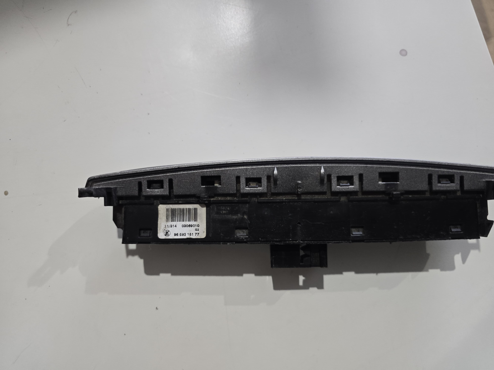 PEUGEOT 308 HAZARD WARNING LIGHT SWITCH 9659417477| Melbourne and Sydney