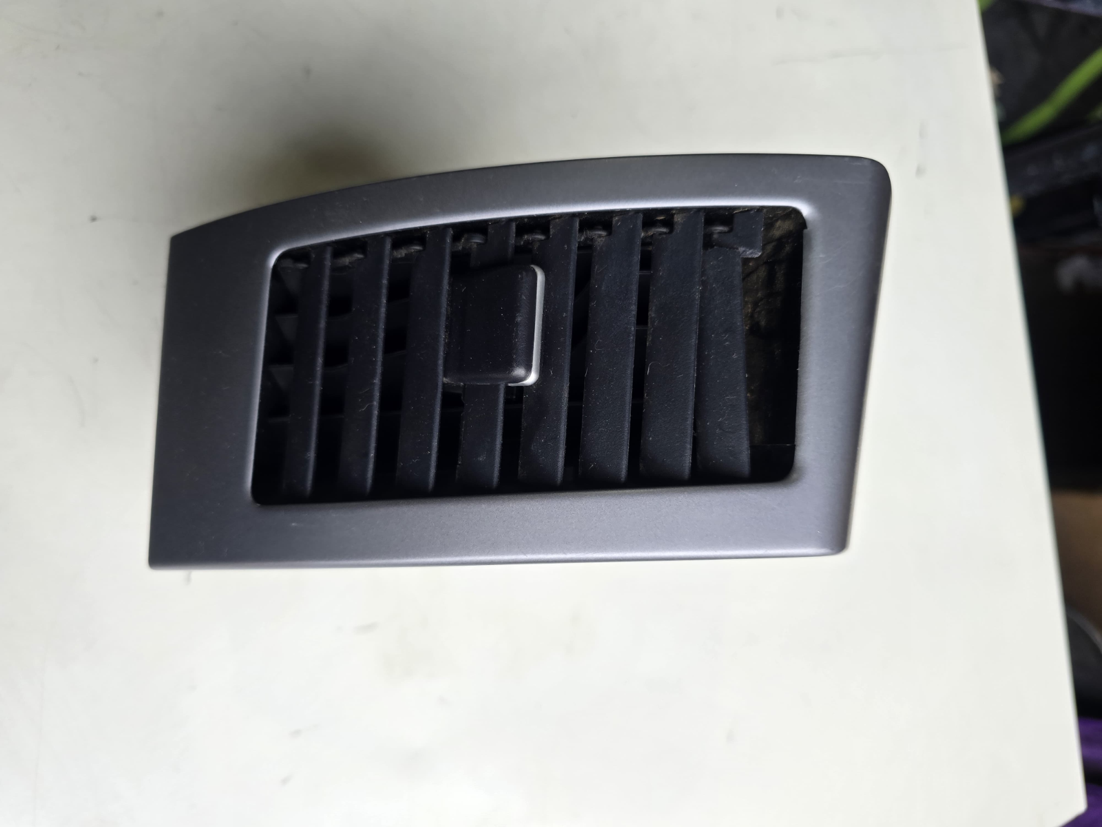 USED OEM 2008 + Mitsubishi Outlander Ac Air Vent left hand side| Melbourne and Sydney
