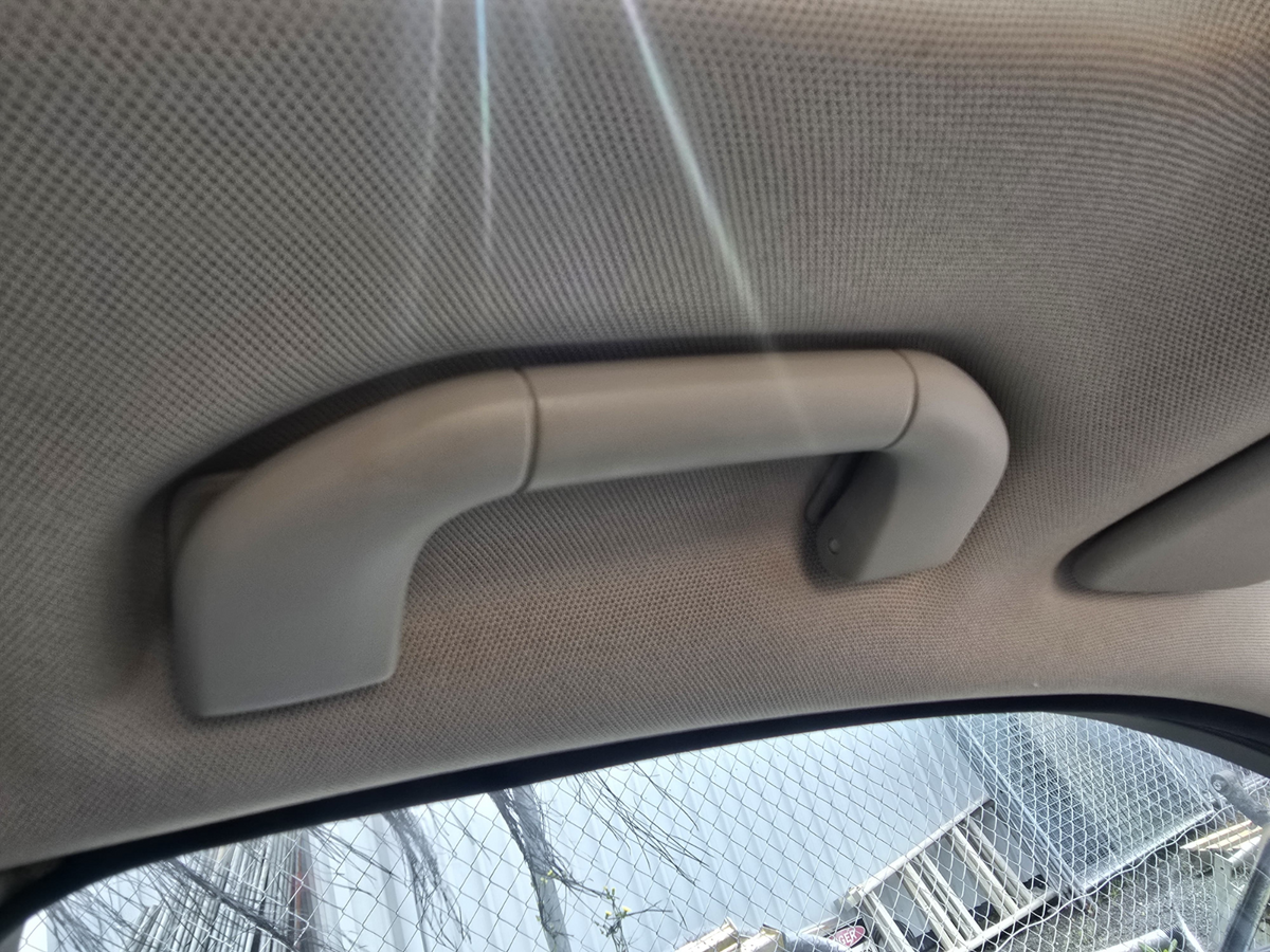 Used Mercedes Benz C250 2011-2013 Roof Grab Handle| Melbourne and Sydney